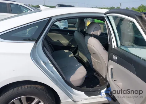 2017 Hyundai Sonata Se z USA, uszkodzony, nr VIN 5NPE24AF2HH549448